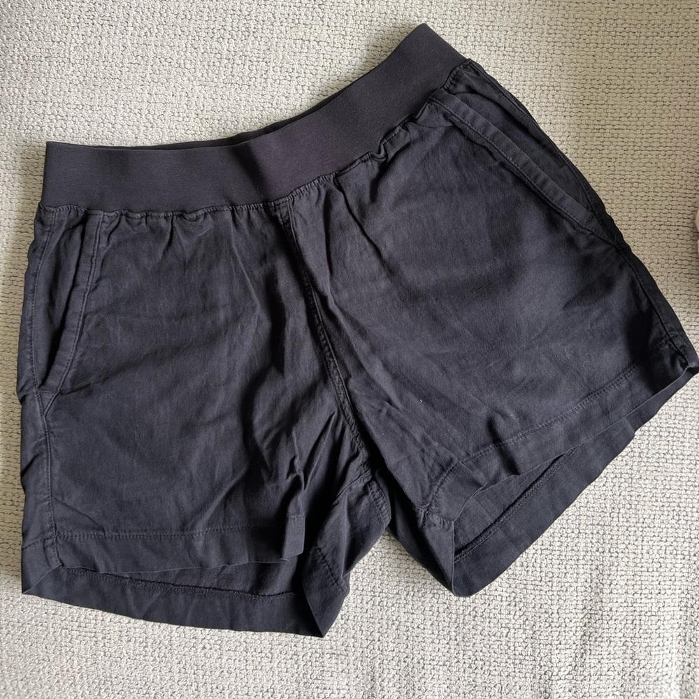 NWT Faherty Arlie Day Short
